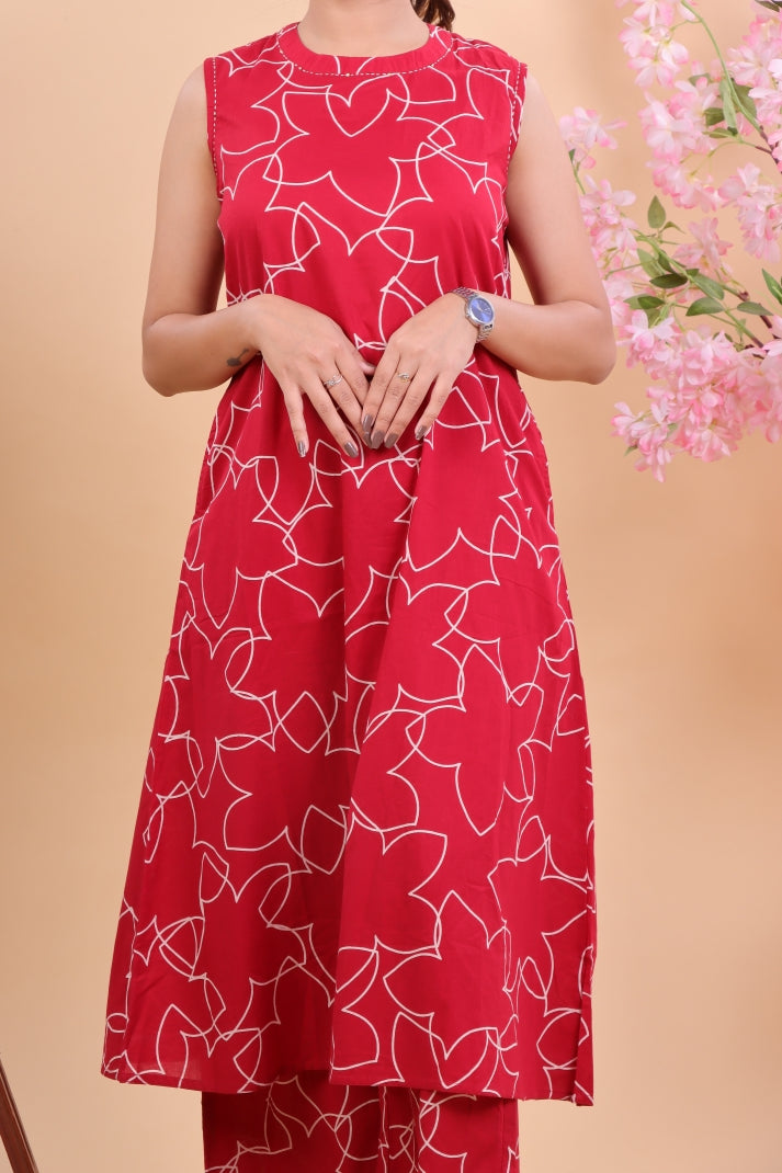 Stylish Maroon Sleeveless Kurta with Matching Pants