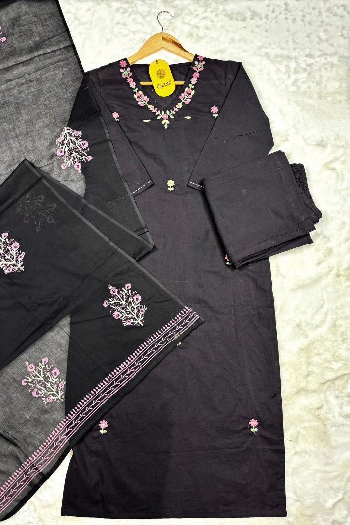 Elegant Black Cotton Embroidered 3-Piece Suit Set
