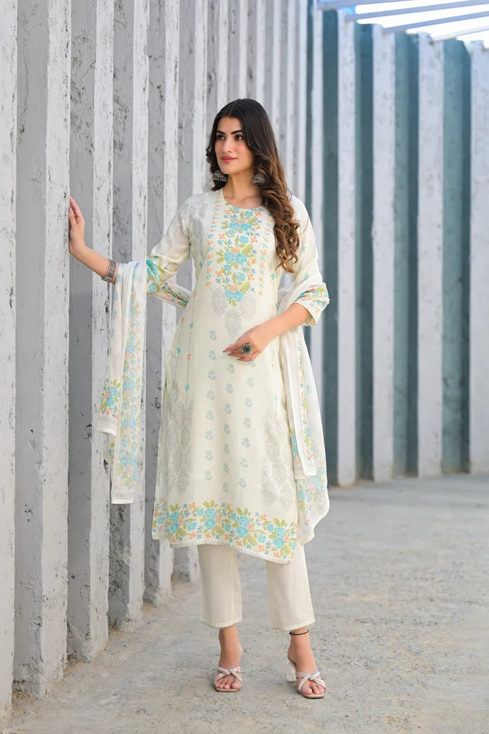 Soft Pink Floral Embroidered Three-Piece Suit Set