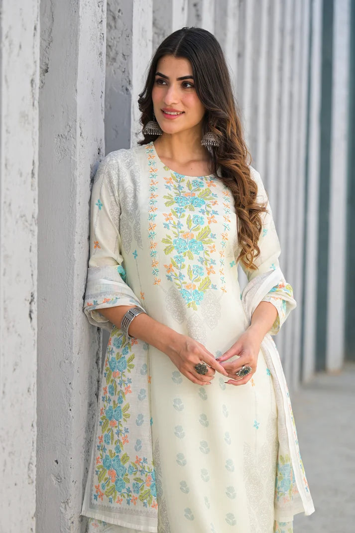 Soft Pink Floral Embroidered Three-Piece Suit Set