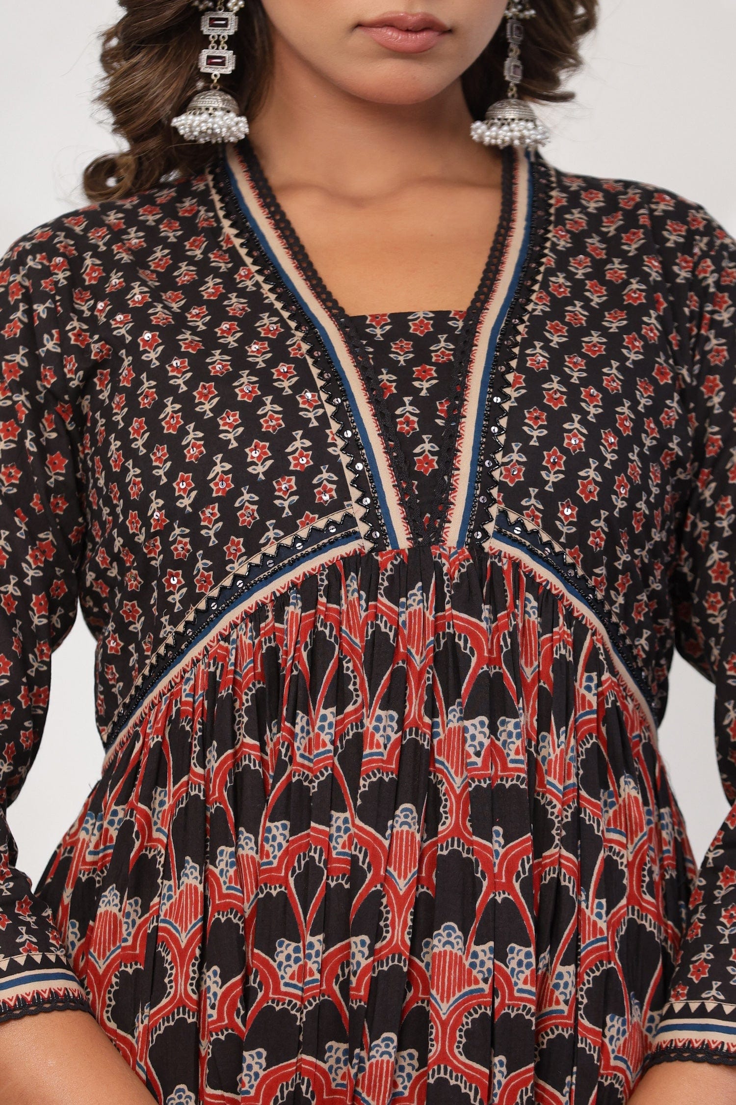 Black Printed Cotton Suit Set - Qurbat