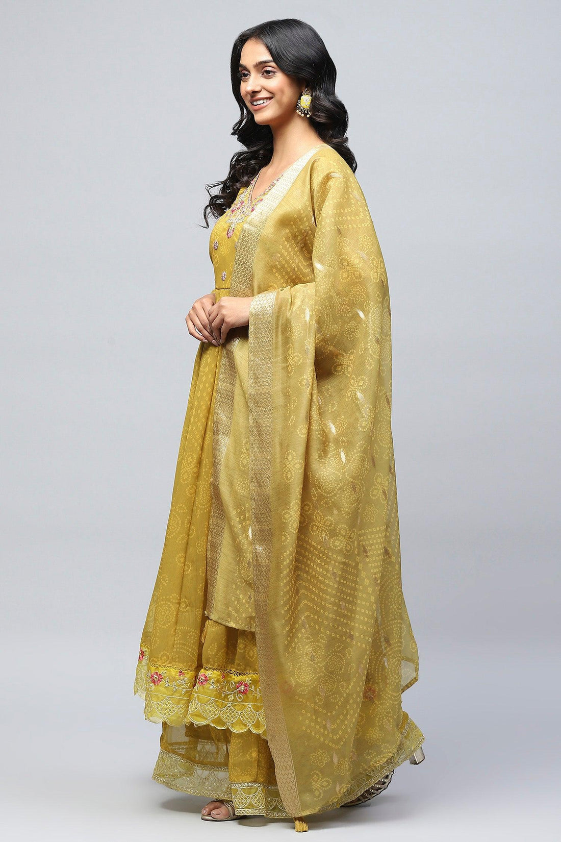 Green Anarkali Suit Set with Resham Embroidery for Women - Qurbat