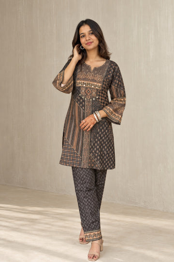 Black Ethnic Motifs Printed Crepe Kurta with Trousers