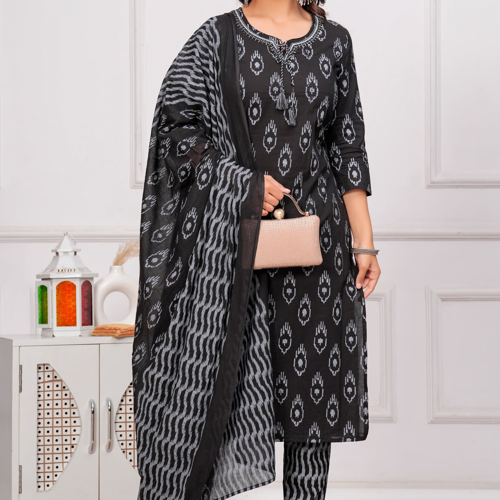 Classic Black & Grey Ikat Cotton Kurta Pant Dupatta Set