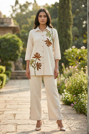 Women's Natural Floral Embroidered Straight Kurta