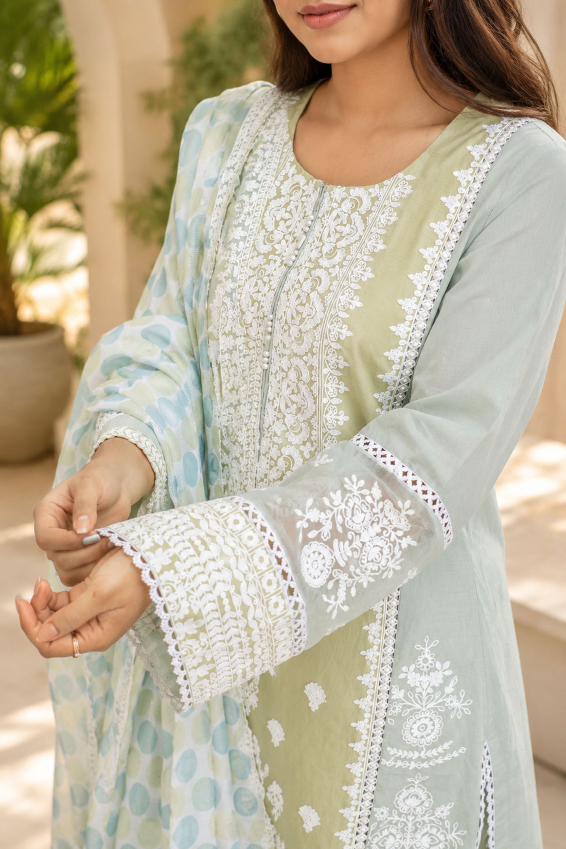 Women's Green Printed Kurta with Straight Pants