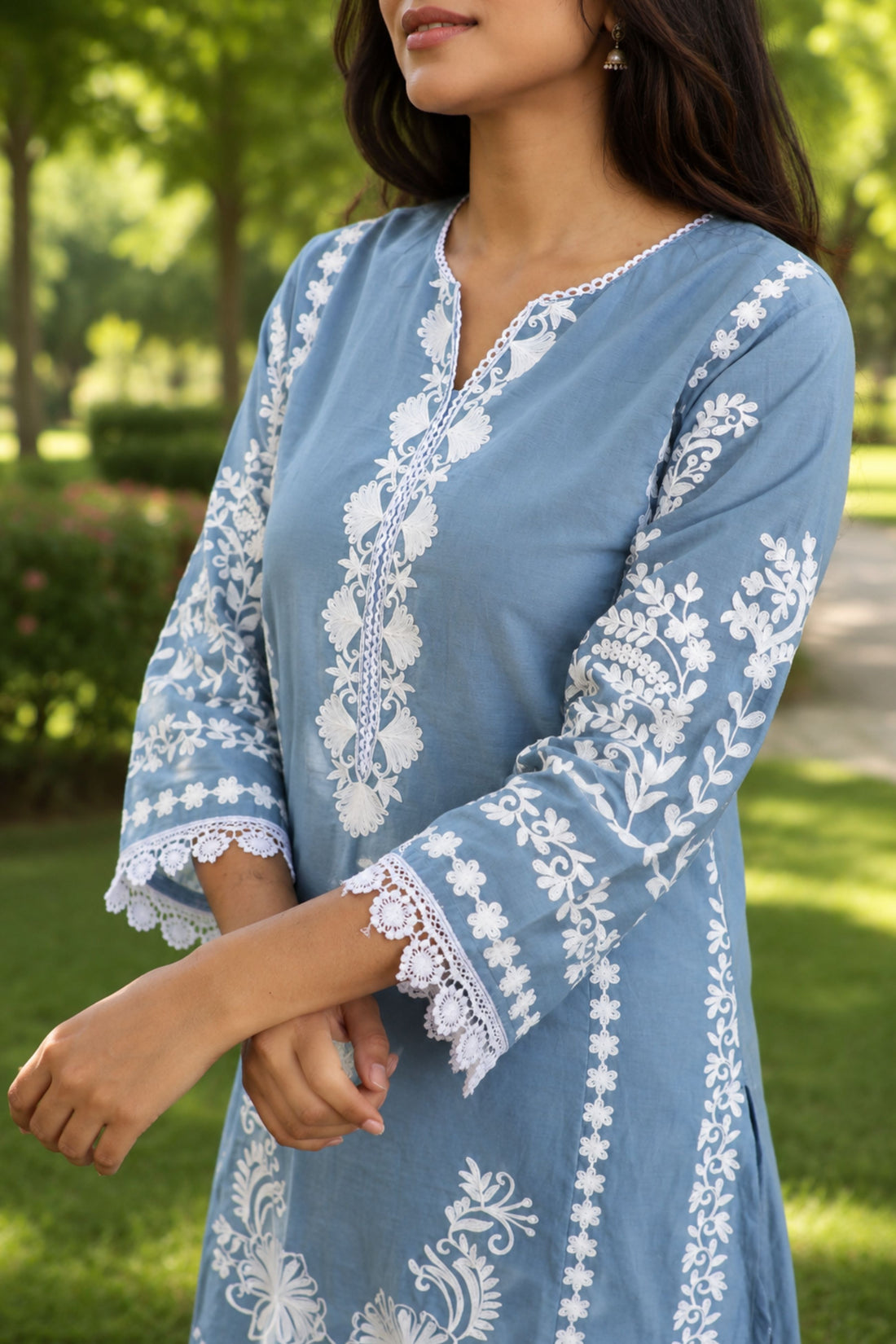 Women's Blue Embroidered Straight Kurta Set