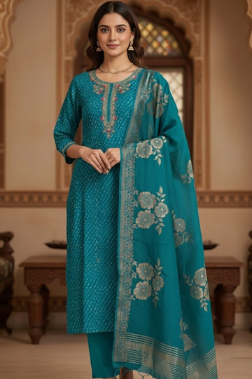 Rama Green Muslin Kurta Set with Intricate Neck Embroidery & Banarasi Dupatta