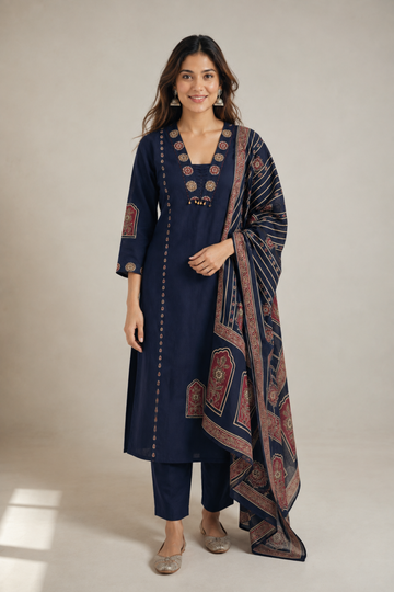 Women'S Navy Blue Printed Straight Kurta with Pants & Dupatta