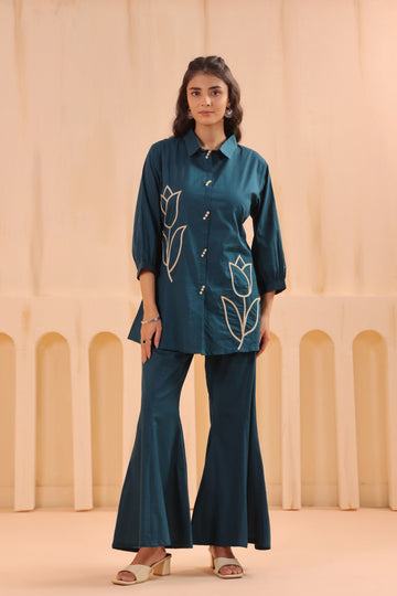 Women Teal Floral Appliqué Co-Ord Set with Flared Pants