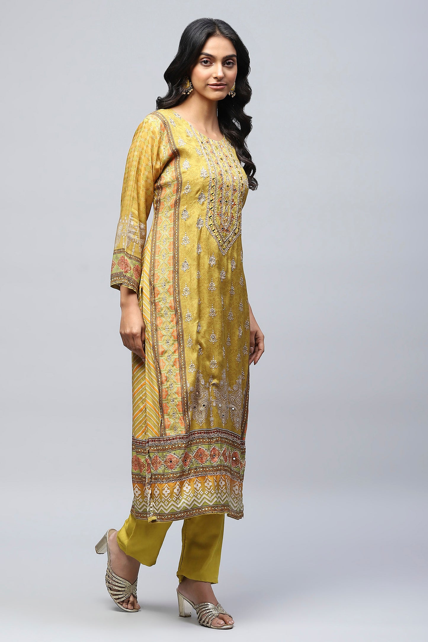 Green Crepe Printed Suit Set for Women with Hand Embroidery