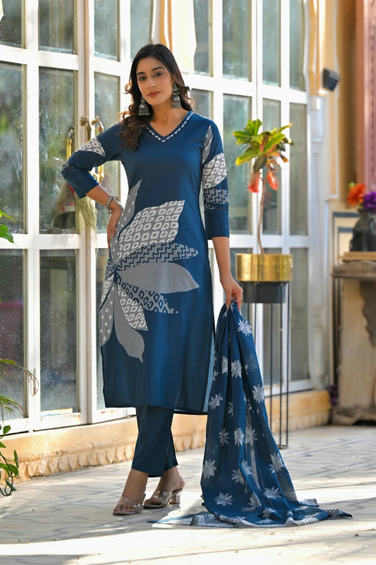 Amethyst Bloom Printed Kurta Set with Dupatta