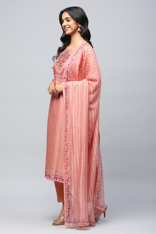 Peach printed suit set with hand embroidery – Elegant & Traditional