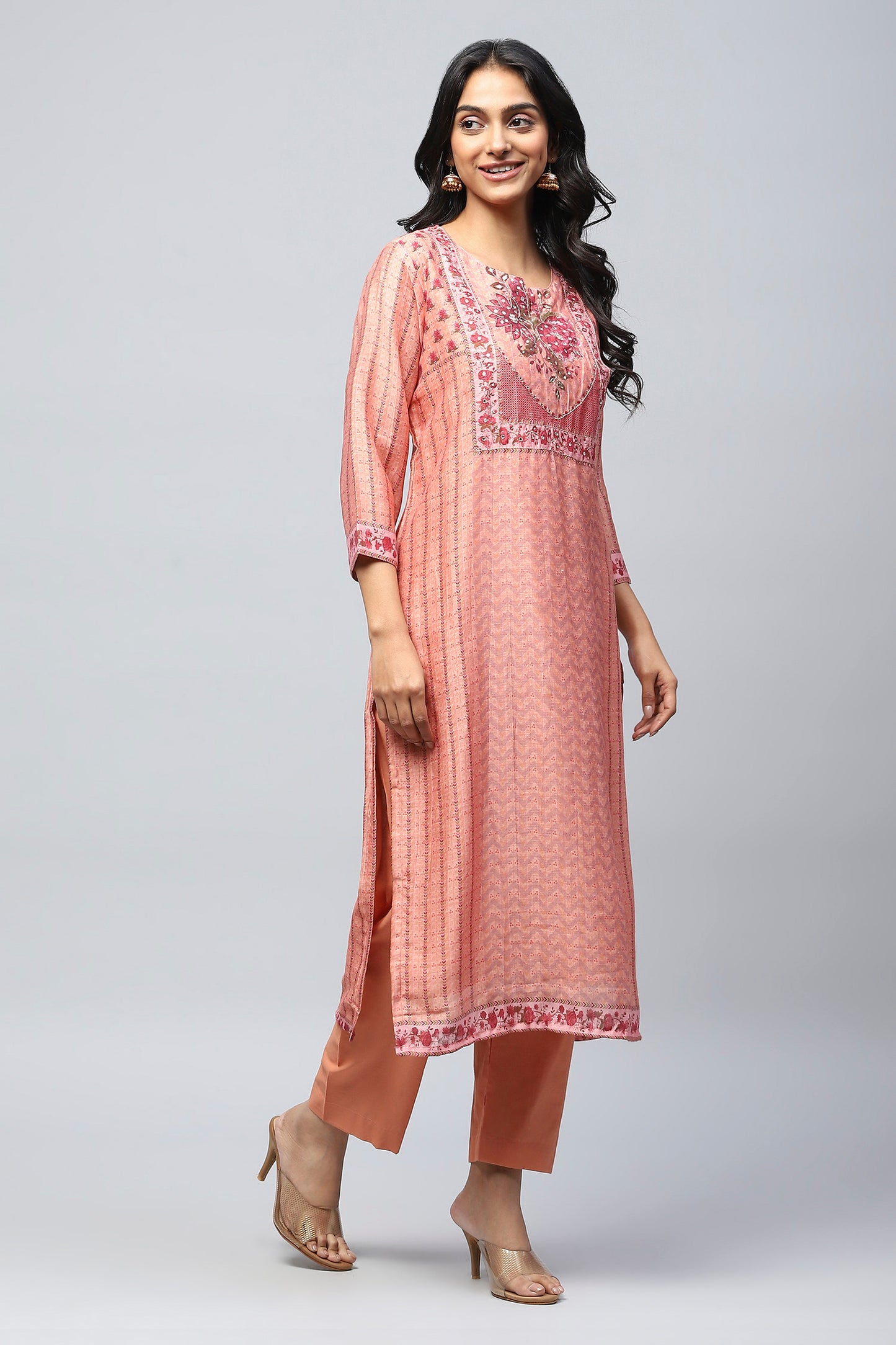 Peach printed suit set with hand embroidery – Elegant & Traditional