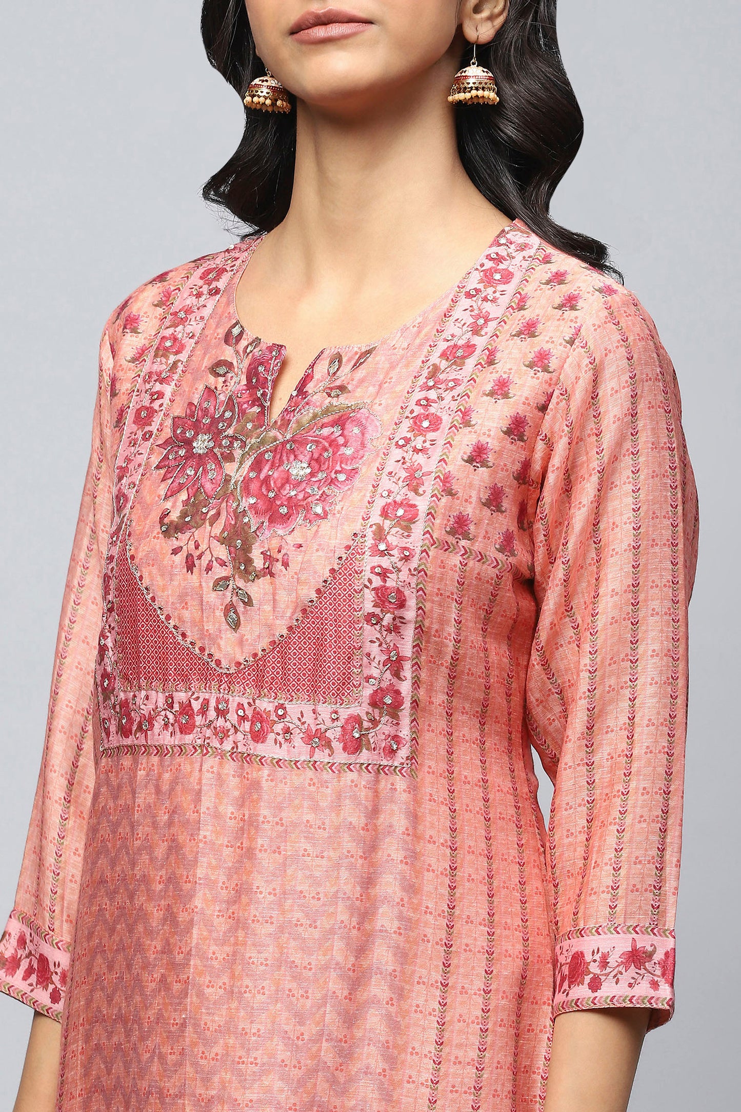 Peach printed suit set with hand embroidery – Elegant & Traditional