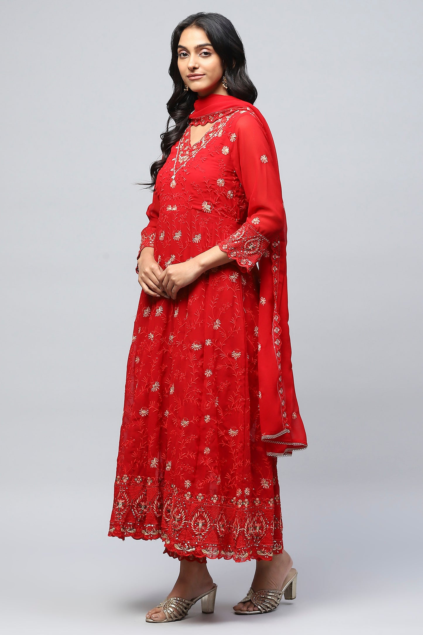 Rani Neck Embroidery Suit Set for Women