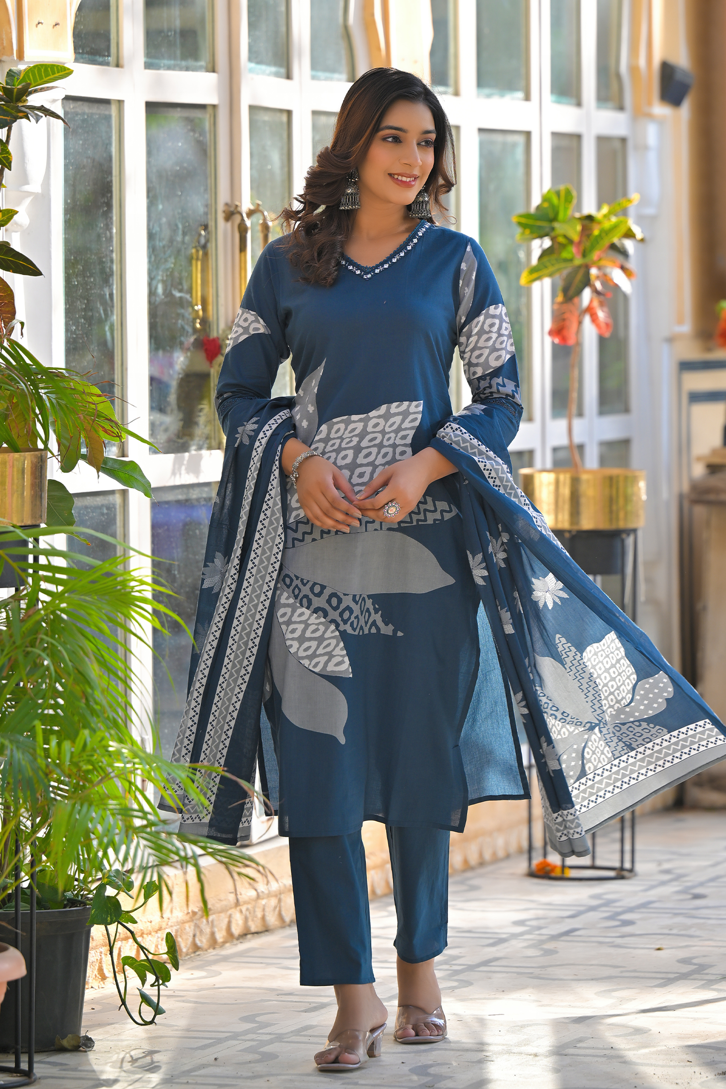 Amethyst Bloom Printed Kurta Set with Dupatta