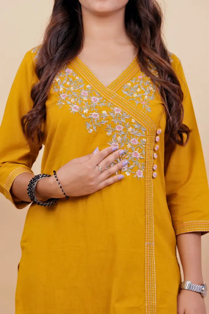 Floral Embroidery Straight Fit Kurta Set - Qurbat