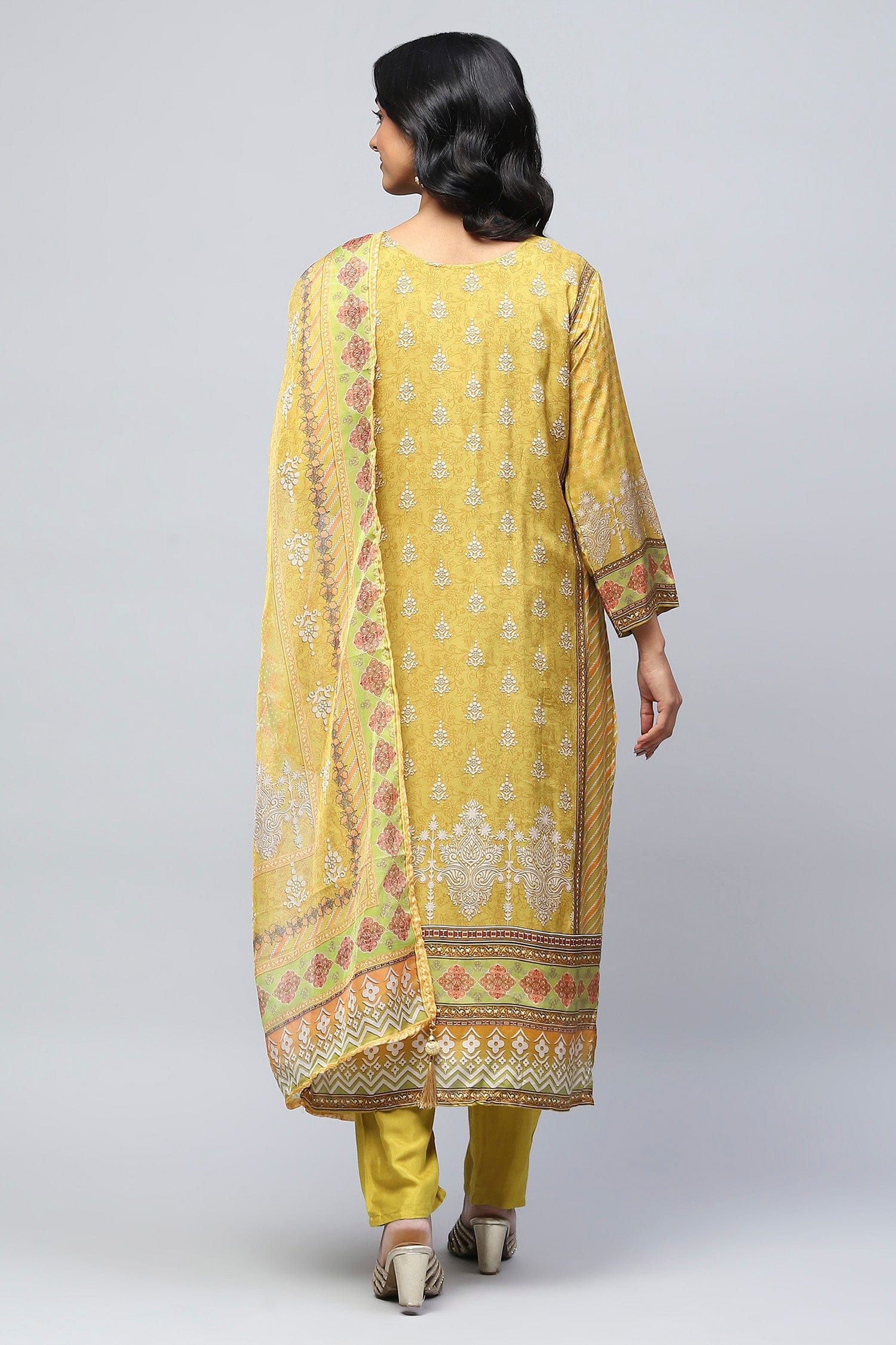 Green Crepe Printed Suit Set for Women with Hand Embroidery - Qurbat