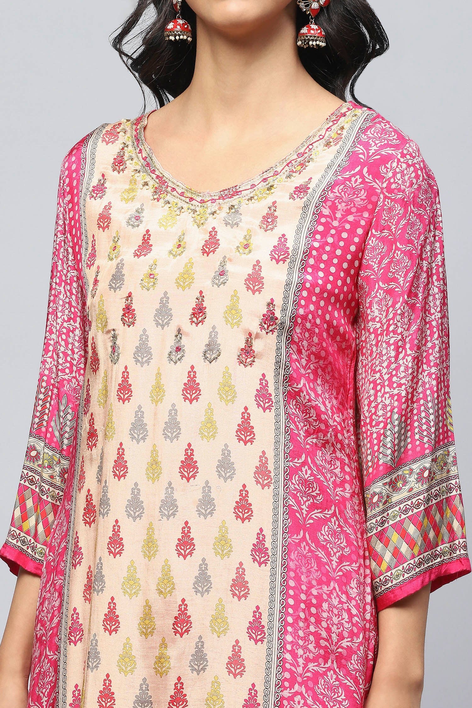 Pink Digital Print Suit Set for Women – Chic & Contemporary - Qurbat